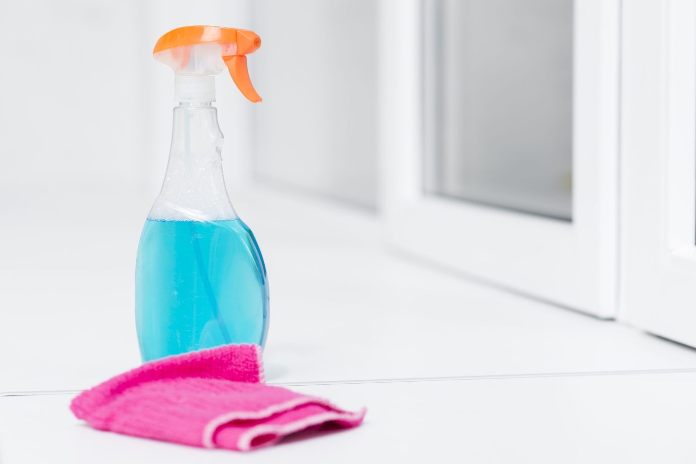 close-up-cleaning-products